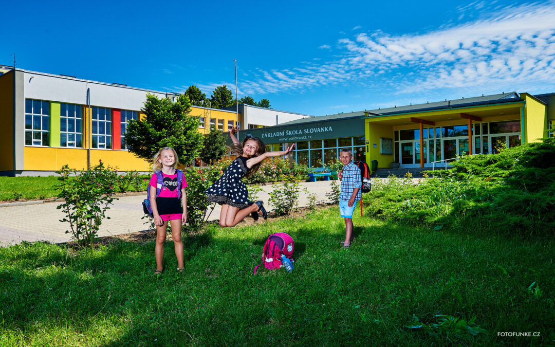 Fasáda ZŠ Slovanka, Česká Lípa